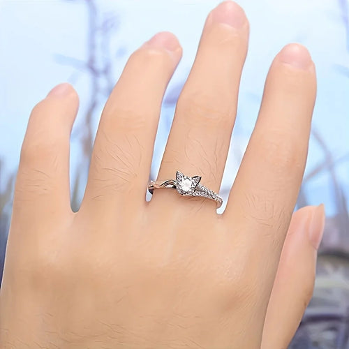1 cute cat ear alloy ring, a fashionable, trendy, unique, simple, and beautiful accessory. Suitable for everyday wear, parties,