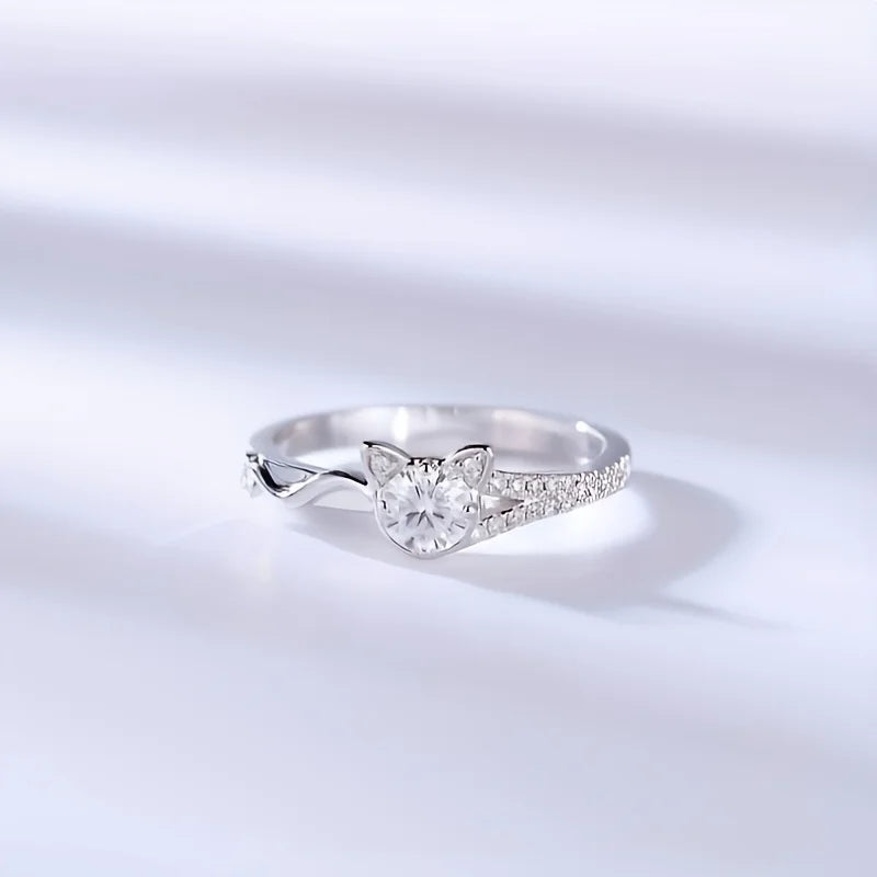 1 cute cat ear alloy ring, a fashionable, trendy, unique, simple, and beautiful accessory. Suitable for everyday wear, parties,